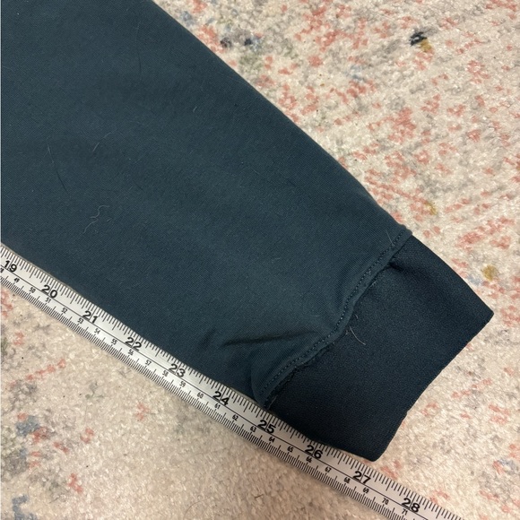 Gymshark Joggers Sweatpants - Teal with Zip Pockets and Drawstring Waist - Picture 2 of 7